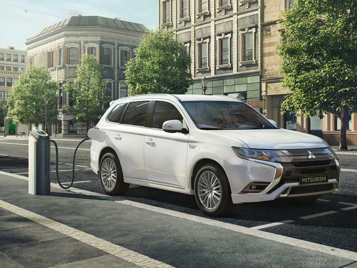 Outlander PHEV public charger